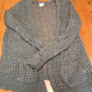 Gray knitted cardigan